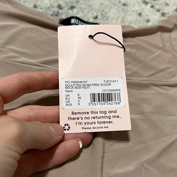 NET missguided Seamless scoop neck bodysuit - Picture 2 of 7